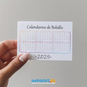 "¡Personaliza tu propio calendario de papel con nosotros! 📅🎨 Dale un toque único a tu espacio con nuestro calendario de papel personalizado, con un diseño minimalista y elegante que se adapta a cualquier estilo. 🌈✨ Con nuestra impresión de alta calidad, podrás disfrutar de un calendario colorido y vibrante que hará que cada mes sea especial. ¡Explora nuestras opciones de personalización y crea el calendario perfecto para ti! #CalendarioPersonalizado #ImpresiónDeAltaCalidad #DiseñoMinimalista"