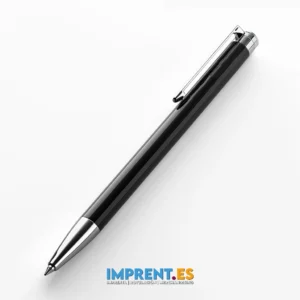 ¡Descubre la elegancia en cada trazo con nuestro bolígrafo New Kaluga negro! 🖊️✨ Con detalles plateados y un estilo profesional, este bolígrafo es perfecto para destacar en cualquier situación. Personalízalo con tu nombre o logo y hazlo único. #BolígrafoPersonalizado #Elegancia #EstiloProfesional #NewKaluga #ImprentaPersonalizada